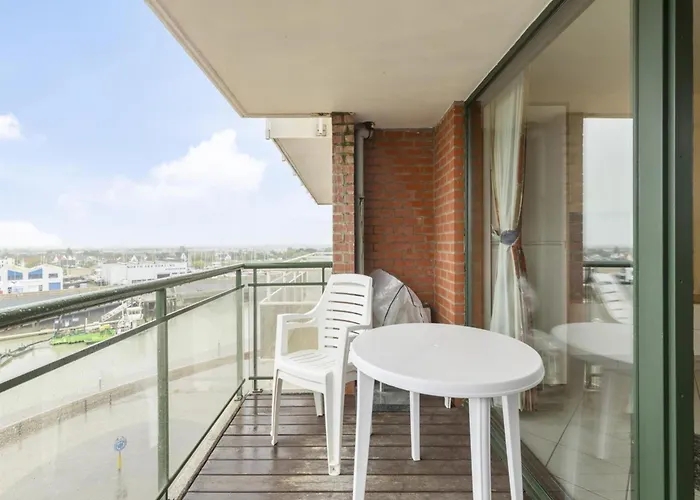 公寓 In Near Marina *