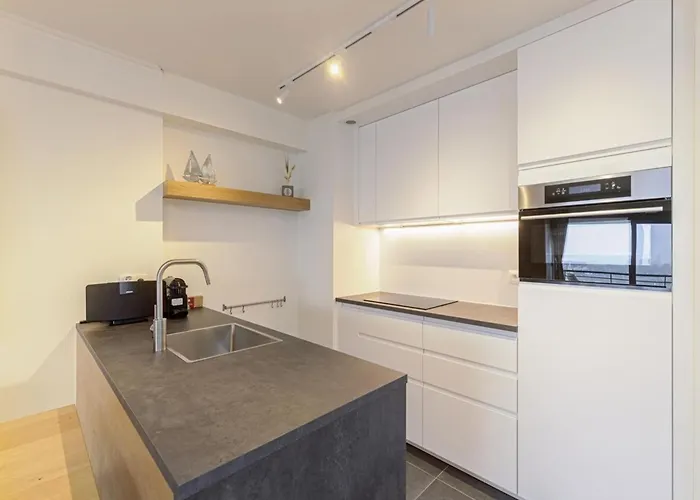 In Near Marina 公寓 *