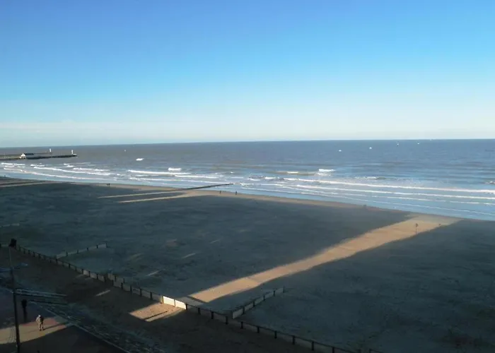 In Near Marina 公寓