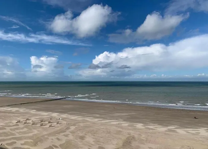 公寓 In Near Marina *